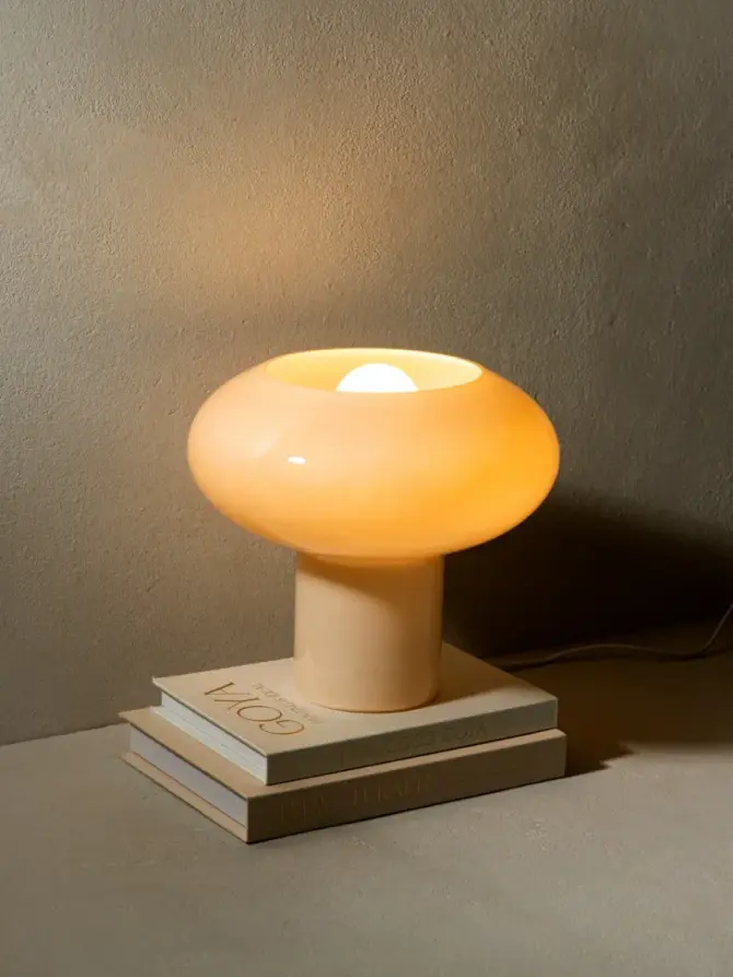 Lampka stołowa GRACE szklana beżowa 25x25x22 cm