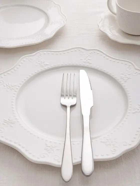 Talerz VISTAL porcelanowy obiadowy biały 26,5 cm