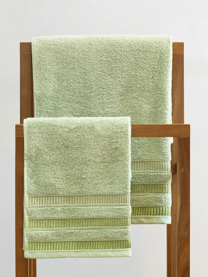 Ręcznik TONGA oliwkowy 70x130 cm