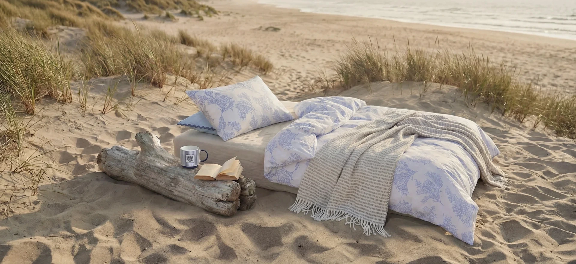 Letnia aranzacja w klimacie nadmorskim - fotografia glowna kolekcji Ocean Breeze